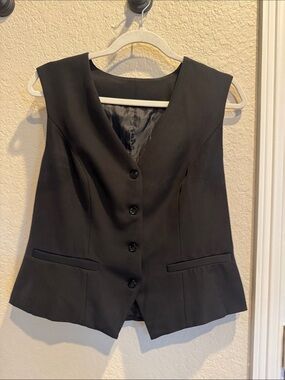 Women's Black Tailored Button-Front Vest